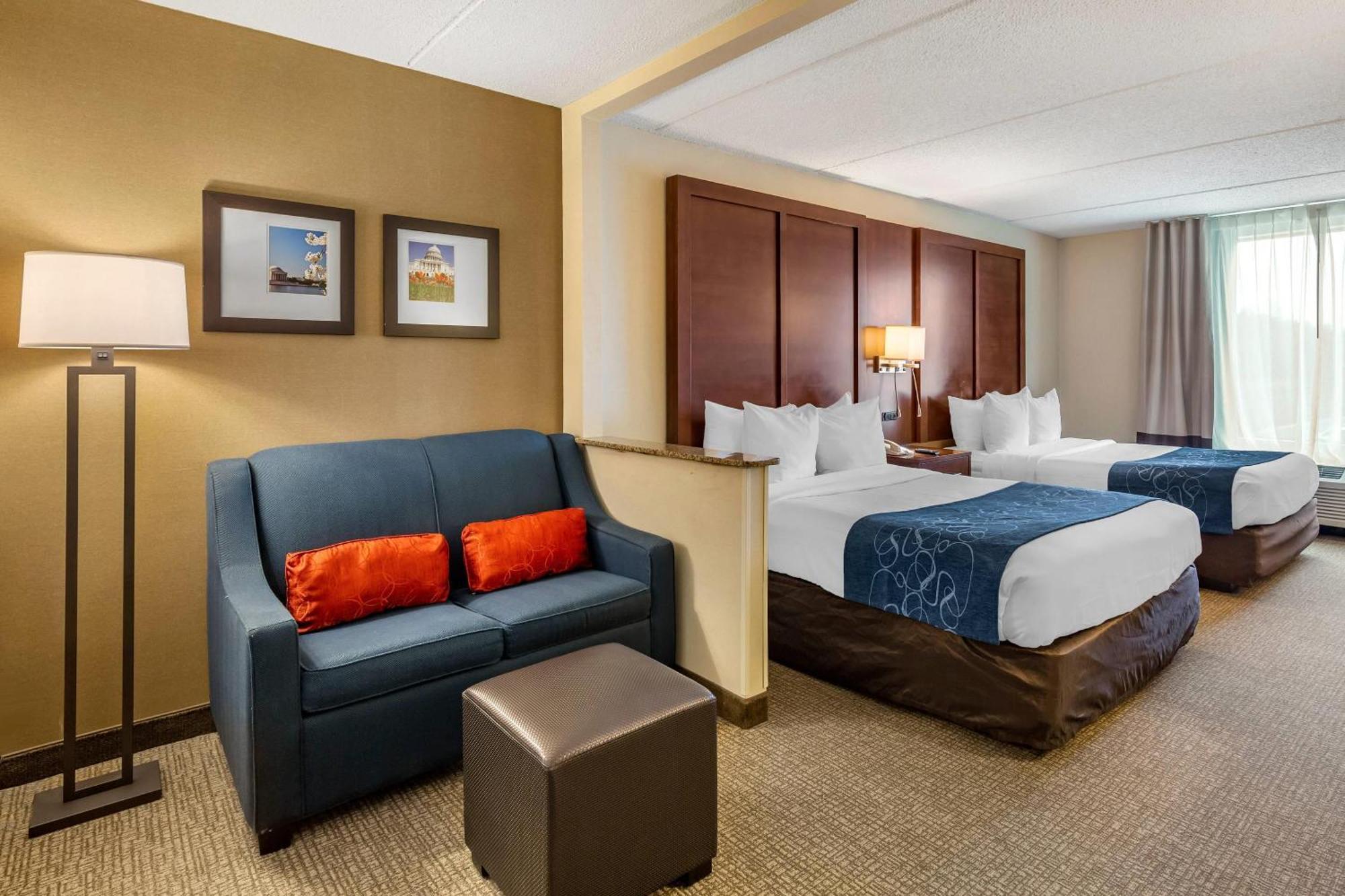 Suite Two Queen Beds Accessible or Non-Smoking,1742703533:JPEG